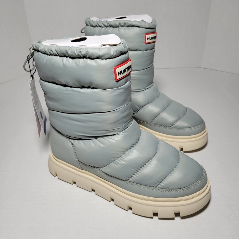 Hunter Maribel Lug Sole Insulated Waterproof Snow Booties in Taupe